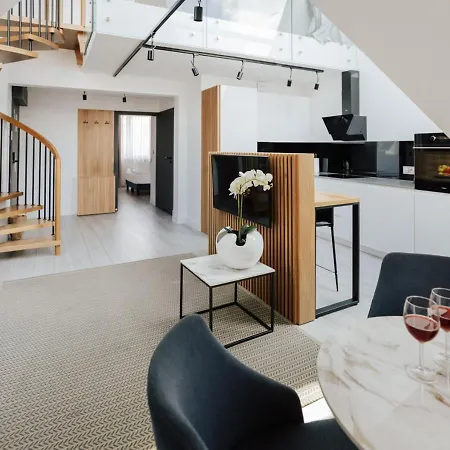 아파트호텔 Odrzanska Old Town