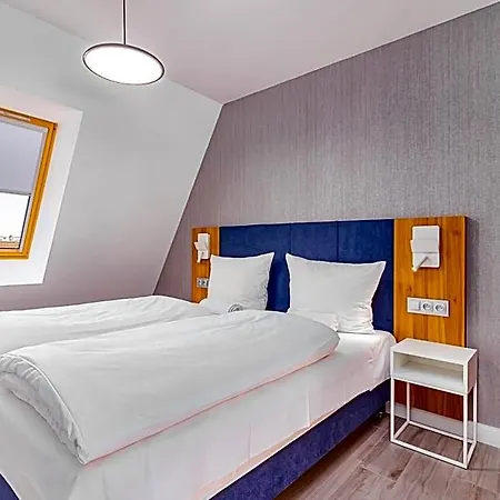 Apart Otel Odrzanska Old Town 4*