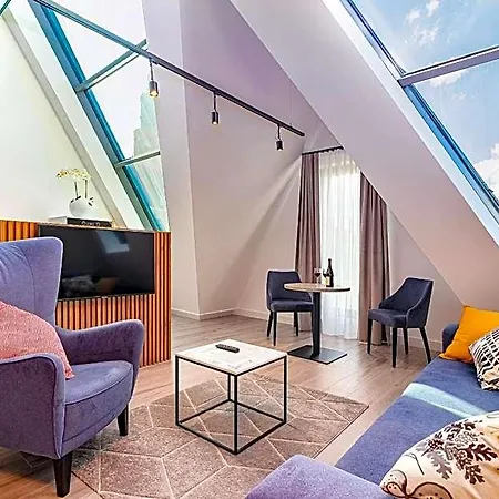 Lägenhetshotell Odrzanska Old Town 4*