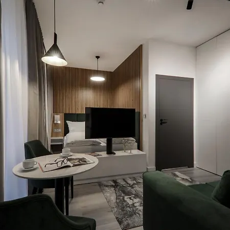 Apartahotel Odrzanska Old Town Breslavia