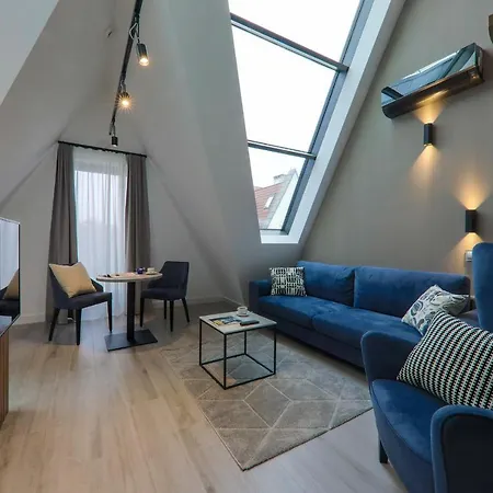 Odrzanska Old Town Apartmanhotel Wrocław